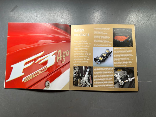 MV Agusta - F3- 800 ORO With Giacomo Agostini code 800ORO