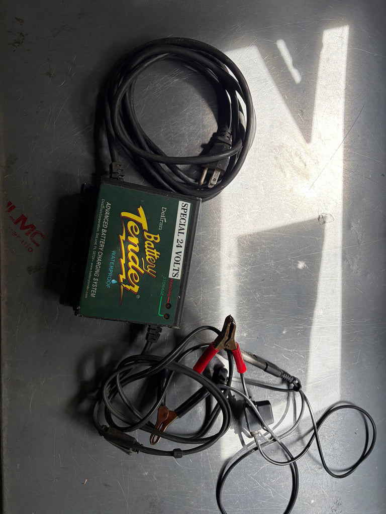 Battery Tender Charger Special 24 Volts Use for 24 Volts system code Charger24