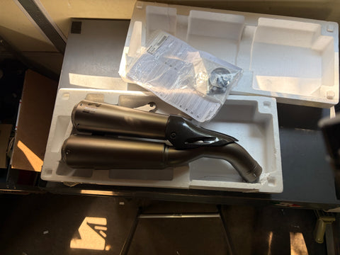 Ducati - Akrapovic  Slip ones in Titanium Homologated for 959 code 96481061A