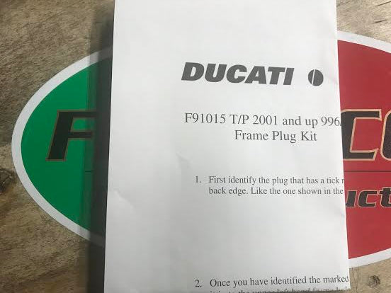 DUCATI - FRAME PLUG KIT Ducati - 748' 916' 996' 998 Tumble Polish Aluminum code F91015P